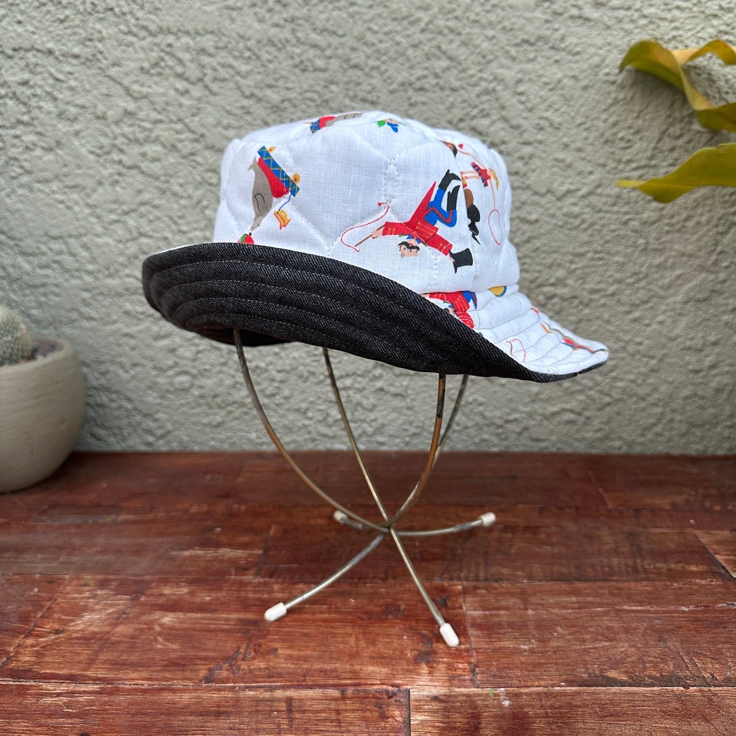 MUNGA Bucket 8 - XXS