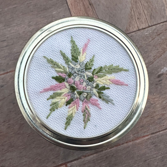 Momma T's Cannabis Bud Jar Lid