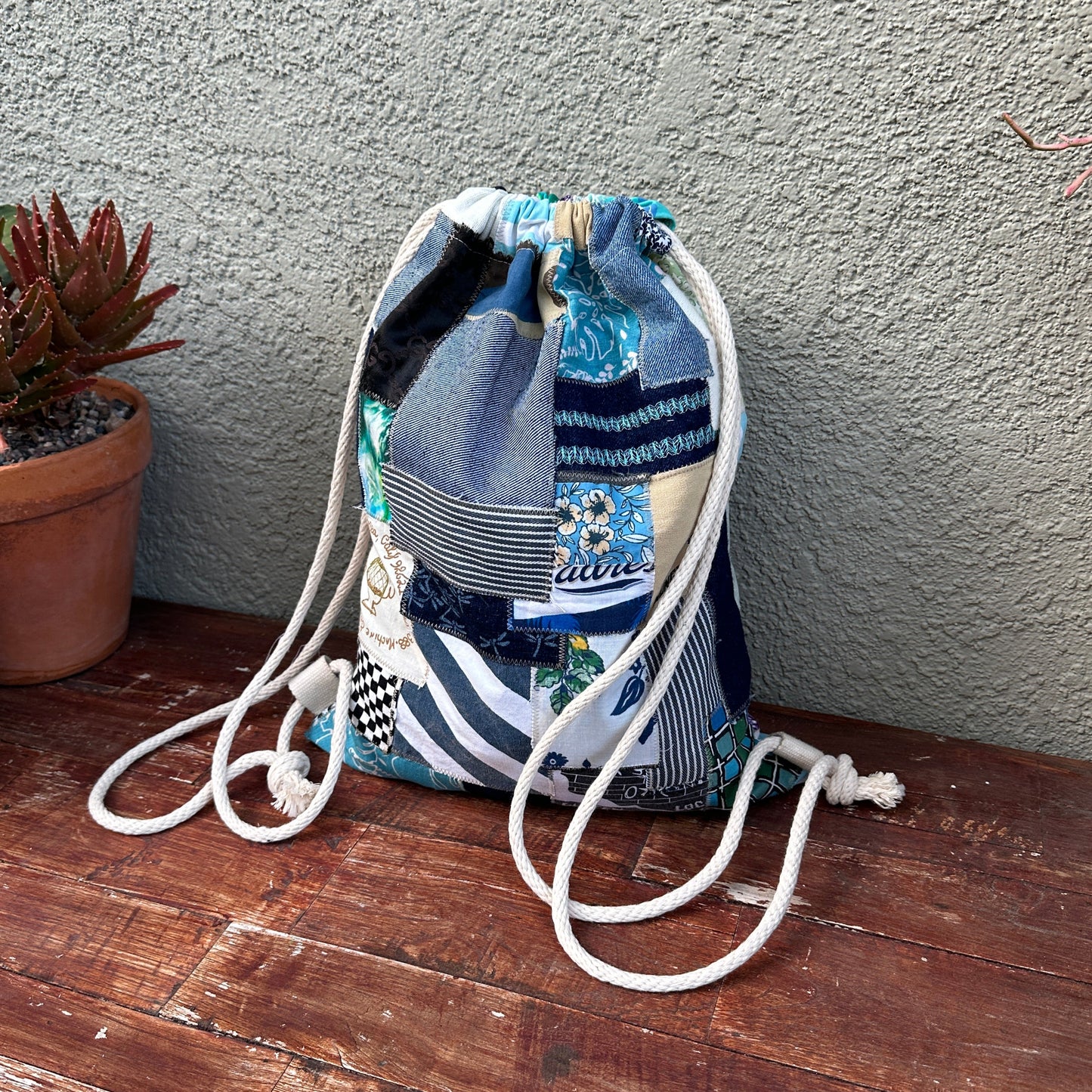 MUNGA Drawstring Bag - Blue One