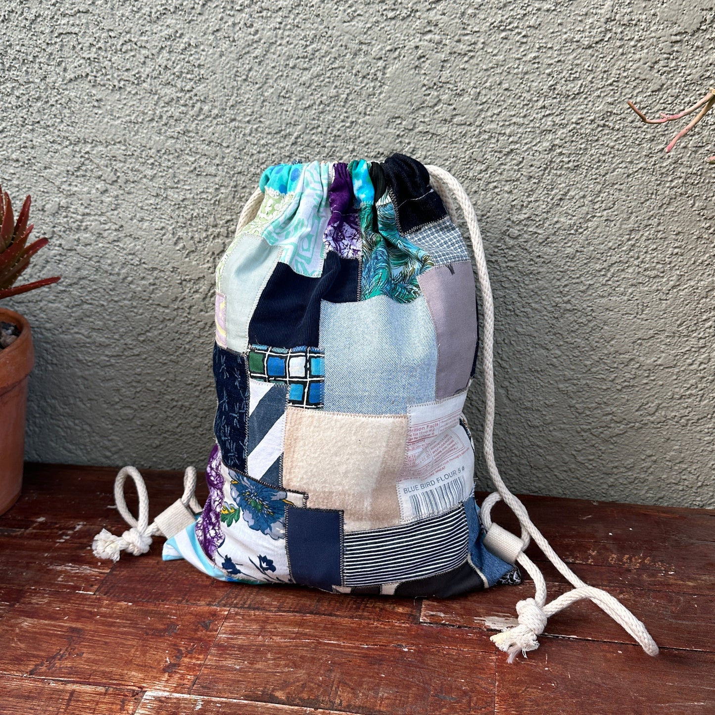 MUNGA Drawstring Bag - Blue One