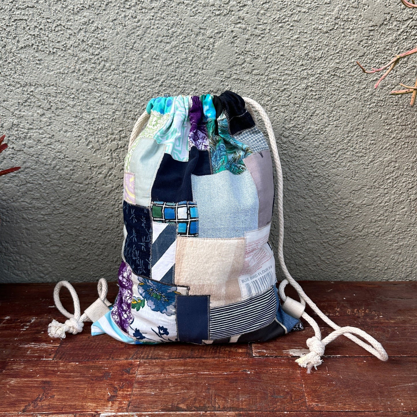 MUNGA Drawstring Bag - Blue One