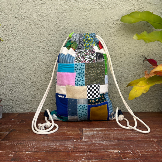 MUNGA Drawstring Bag - Blue Rose